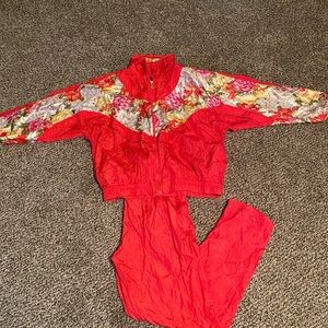 Vintage wind suit size M by Chaver Floral Hot Pink